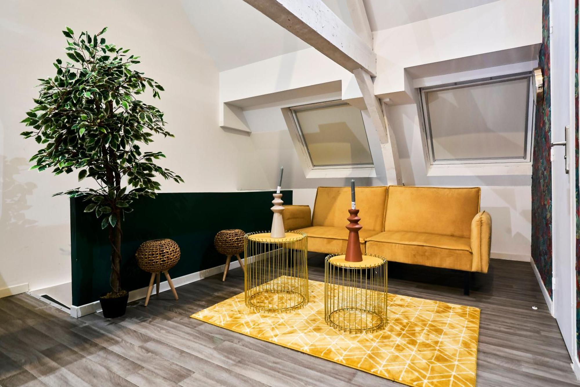Ng Suitehome - Lille I Roubaix Centre I Grand Place - Balneo - Netflix - Wifi Buitenkant foto